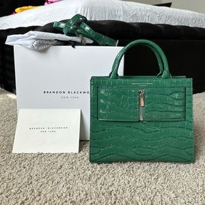 Brandon Blackwood Kuei Medium Bag - Green
Croc Embossed